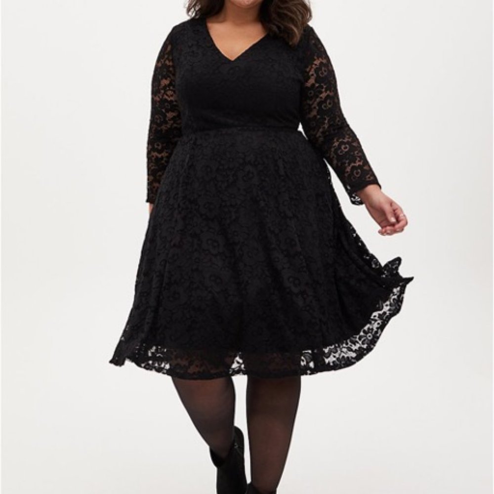 Torrid flare lace dress